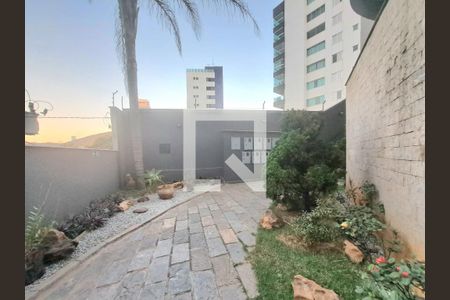 Apartamento à venda com 79m², 3 quartos e 1 vaga Apartamento à venda com 79m², 3 quartos e 1 vagaÁrea comum