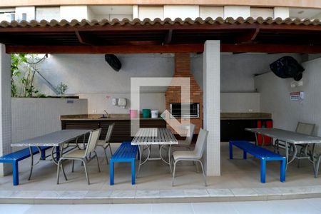 Apartamento para alugar com 100m², 3 quartos e 1 vagaÁrea comum - Churrasqueira