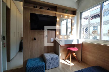 Apartamento à venda com 230m², 4 quartos e 2 vagasQuarto 2 - Armários