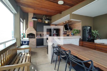 Apartamento à venda com 230m², 4 quartos e 2 vagasCobertura