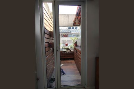 Apartamento à venda com 230m², 4 quartos e 2 vagasJardim de Inverno 