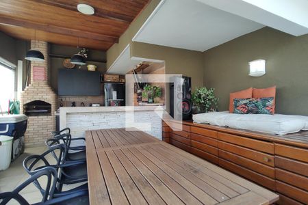 Apartamento à venda com 230m², 4 quartos e 2 vagasCobertura