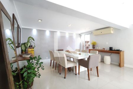 Apartamento à venda com 230m², 4 quartos e 2 vagasSala 2