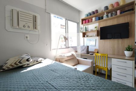 Apartamento à venda com 230m², 4 quartos e 2 vagasQuarto 3 - Armários