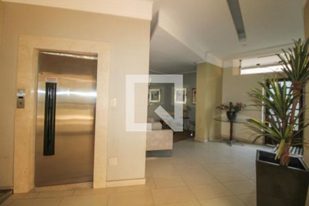 Apartamento à venda com 228m², 3 quartos e 2 vagasÁrea comum