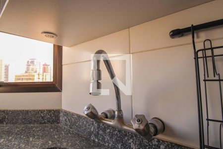 Apartamento à venda com 228m², 3 quartos e 2 vagasCozinha