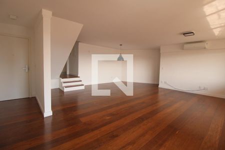 Sala de apartamento à venda com 3 quartos, 228m² em Cambuí, Campinas