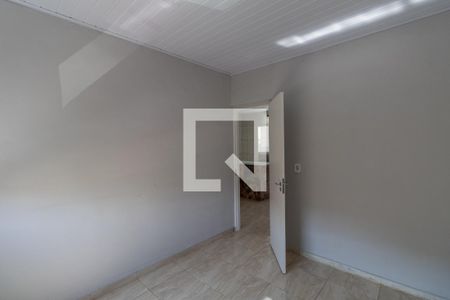 Quarto 2 de casa para alugar com 2 quartos, 45m² em Jardim Santo Antonio, São Paulo