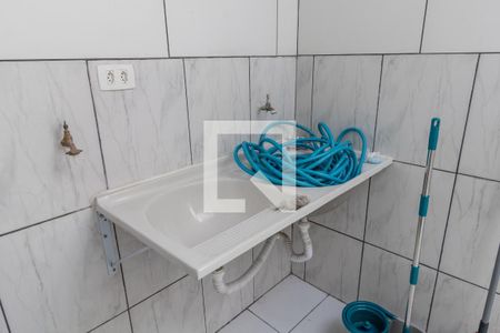 Casa para alugar com 45m², 2 quartos e sem vagaÁrea de Serviço