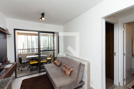 Sala/Cozinha de apartamento à venda com 1 quarto, 31m² em Indianópolis, São Paulo