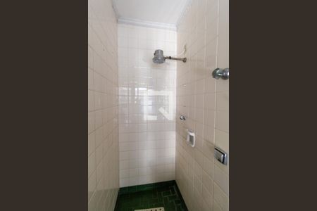 Casa à venda com 226m², 4 quartos e 2 vagasBanheiro da Área de Serviço