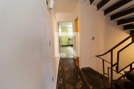 Casa à venda com 226m², 4 quartos e 2 vagasCorredor Térreo