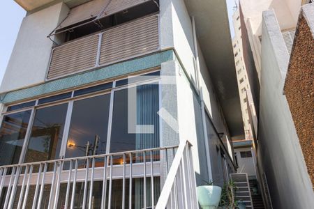 Casa à venda com 226m², 4 quartos e 2 vagasFachada