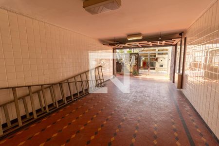 Casa à venda com 226m², 4 quartos e 2 vagasGaragem