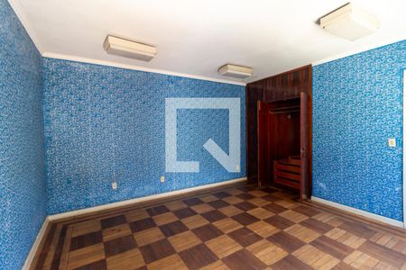 Casa à venda com 226m², 4 quartos e 2 vagasSuite Externa