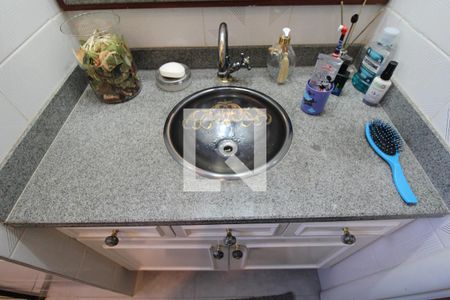 Apartamento à venda com 250m², 3 quartos e 2 vagasBanheiro Social