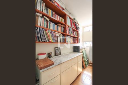 Apartamento à venda com 250m², 3 quartos e 2 vagasQuarto de Serviço