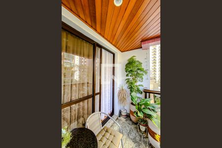 Apartamento à venda com 148m², 3 quartos e 3 vagasVaranda da Sala