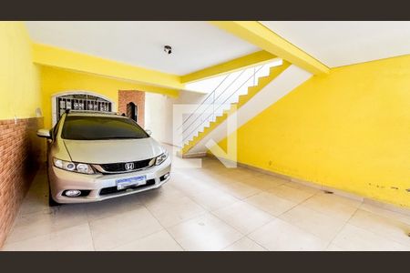 Garagem de apartamento para alugar com 2 quartos, 65m² em Parque São Vicente, Santo André