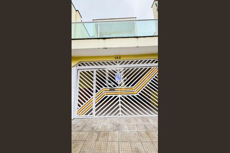 Fachada de apartamento para alugar com 2 quartos, 65m² em Parque São Vicente, Santo André