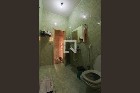 Casa para alugar com 360m², 3 quartos e 3 vagas Casa para alugar com 360m², 3 quartos e 3 vagasBanheiro Social