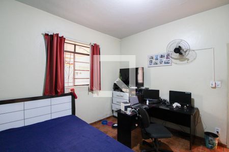 Casa para alugar com 360m², 3 quartos e 3 vagas Casa para alugar com 360m², 3 quartos e 3 vagasQuarto 2