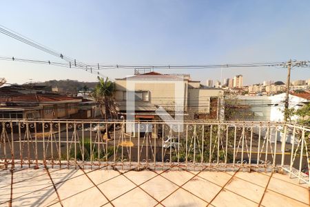 Casa para alugar com 160m², 3 quartos e sem vagaQuarto 1 - sacada