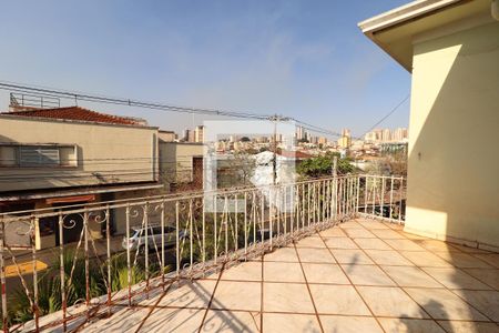 Casa para alugar com 160m², 3 quartos e sem vagaQuarto 1 - sacada