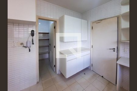 Apartamento à venda com 275m², 3 quartos e 1 vagaCozinha