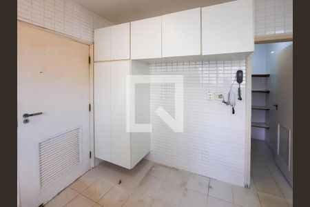 Apartamento à venda com 275m², 3 quartos e 1 vagaCozinha