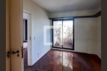 Apartamento à venda com 275m², 3 quartos e 1 vagaCopa