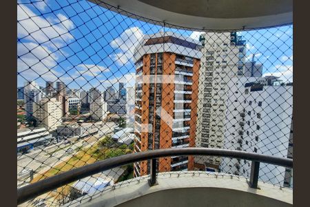Apartamento à venda com 275m², 3 quartos e 1 vagaVaranda da Suíte 1