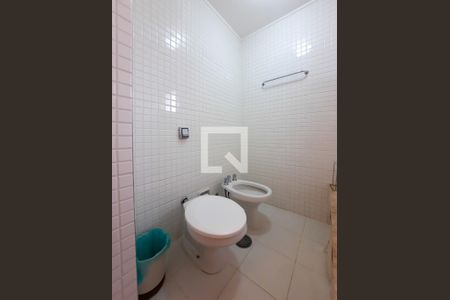 Apartamento à venda com 275m², 3 quartos e 1 vagaBanheiro da Suíte master 2