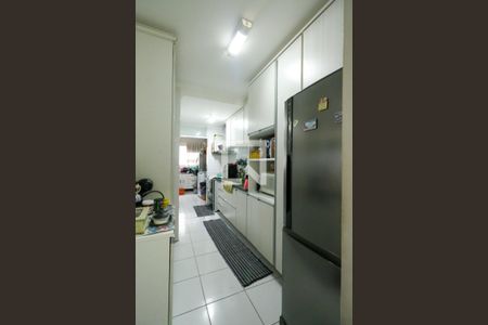 Apartamento à venda com 84m², 3 quartos e 2 vagasCozinha