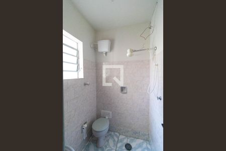 Casa à venda com 274m², 4 quartos e 8 vagas Casa à venda com 274m², 4 quartos e 8 vagasBanheiro 01