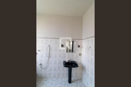 Casa à venda com 274m², 4 quartos e 8 vagas Casa à venda com 274m², 4 quartos e 8 vagasBanheiro 02