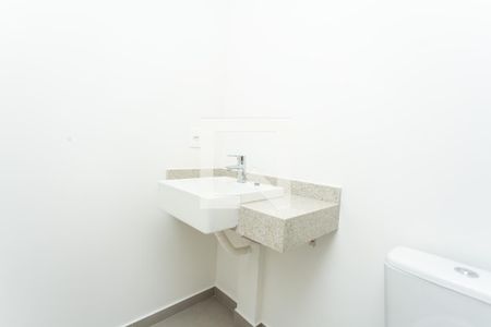 Apartamento à venda com 71m², 2 quartos e 1 vaga Apartamento à venda com 71m², 2 quartos e 1 vagaBanheiro