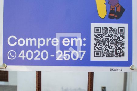 Casa à venda com 277m², 5 quartos e 2 vagasQR code 