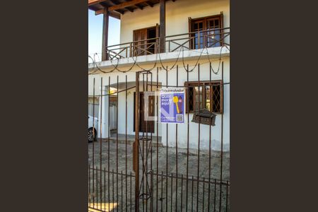 Casa à venda com 277m², 5 quartos e 2 vagasPlaquinha 