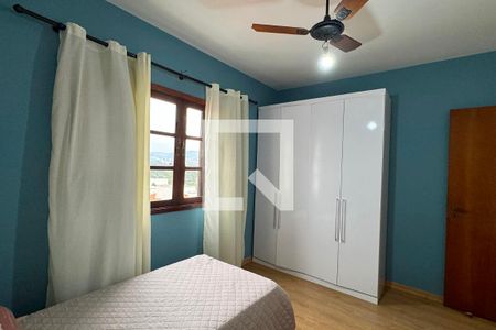 Casa de condomínio à venda com 300m², 4 quartos e 2 vagasQuarto 4