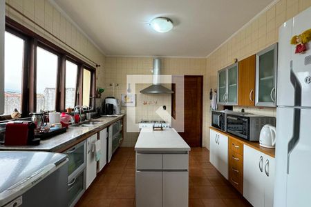 Casa de condomínio à venda com 300m², 4 quartos e 2 vagasCozinha