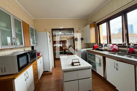 Casa de condomínio à venda com 300m², 4 quartos e 2 vagasCozinha