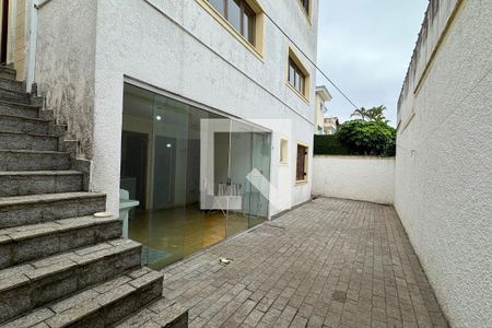 Casa de condomínio à venda com 300m², 4 quartos e 2 vagasÁrea de Serviço