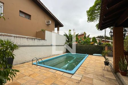Casa de condomínio à venda com 300m², 4 quartos e 2 vagasPiscina