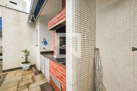 Apartamento para alugar com 350m², 4 quartos e 2 vagasVaranda