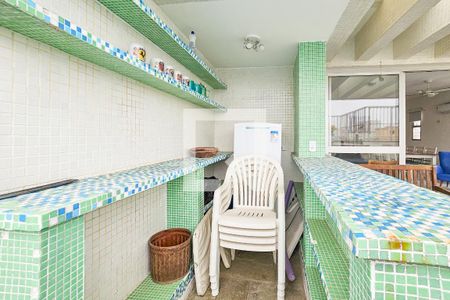 Apartamento para alugar com 350m², 4 quartos e 2 vagasVaranda