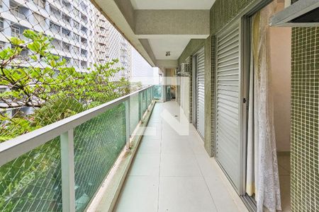 Apartamento para alugar com 249m², 4 quartos e 2 vagasVaranda