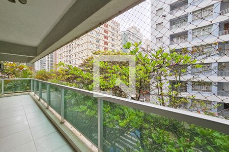 Apartamento para alugar com 249m², 4 quartos e 2 vagasVaranda