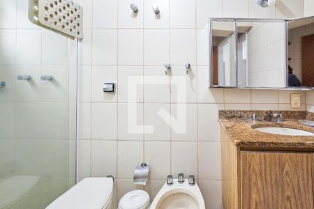 Apartamento para alugar com 249m², 4 quartos e 2 vagasBanhero