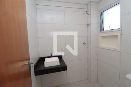 Apartamento à venda com 45m², 2 quartos e sem vagaBanheiro